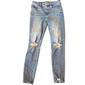 American Eagle The Dream Jean Jegging Skinny Distressed Light Wash 2 Short